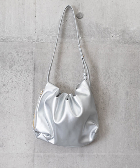 ショルダーバッグ 韓国風 ギャザーバッグ レディース ワンハンドルバッグ フェイクレザー トートバッグ 2way 肩掛けバッグ おしゃれ PUレザー 大人可愛い鞄 77XDD-001